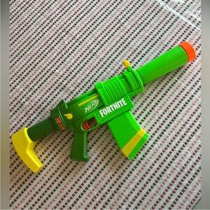 NERF Fortnite SMG Zesty Toy Blaster